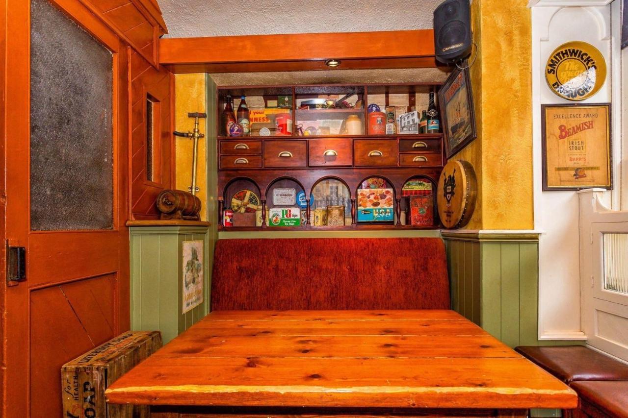 Bed and Breakfast Charlie Foleys Cill Airne Esterno foto